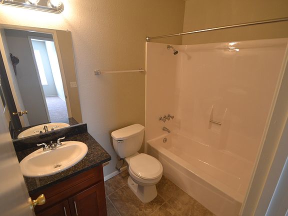 5th image of 3212 Cinnabar Ct