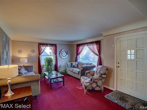 5th image of 3321 Brentwood Dr