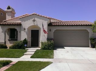 719 W Damask Ct, Santa Maria, CA 93458