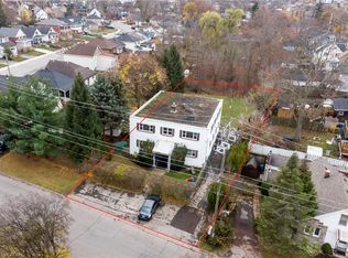 13 McMaster Ave, Welland, ON L3B3S6