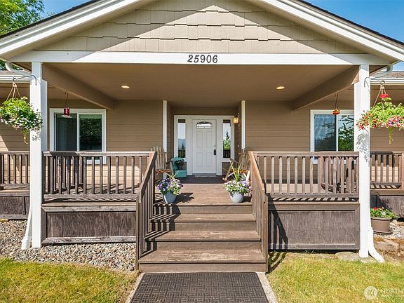 3rd image of 25906 272nd Avenue SE