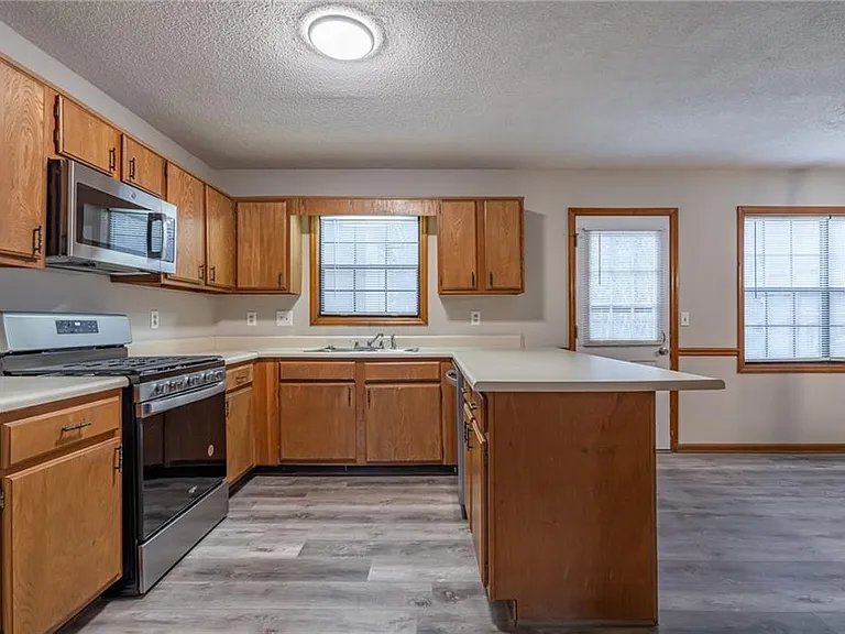 4050 Sand Wedge Cir NW — Photo 7