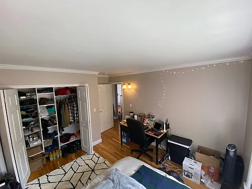 172 Newton St #4 Photo 1