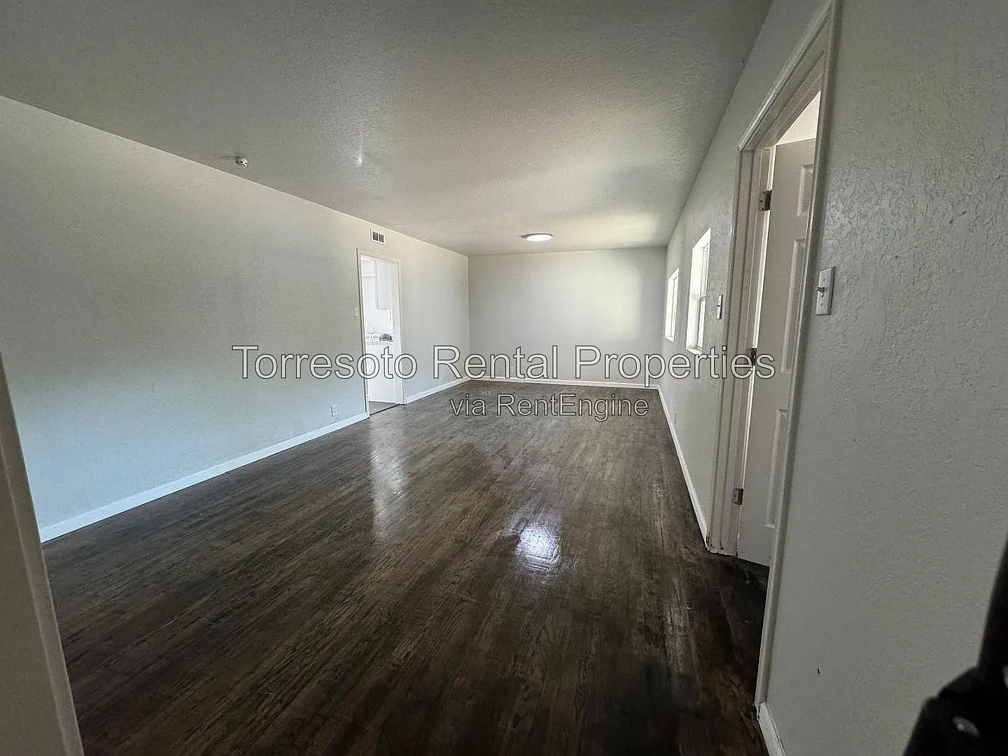3 bed, 1.0 bath, $1,250 — Photo 3