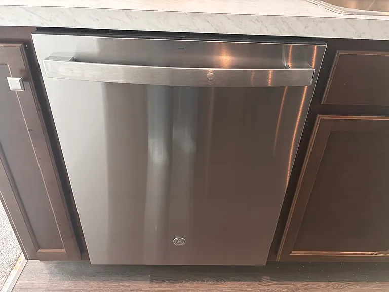 all appliances are new_