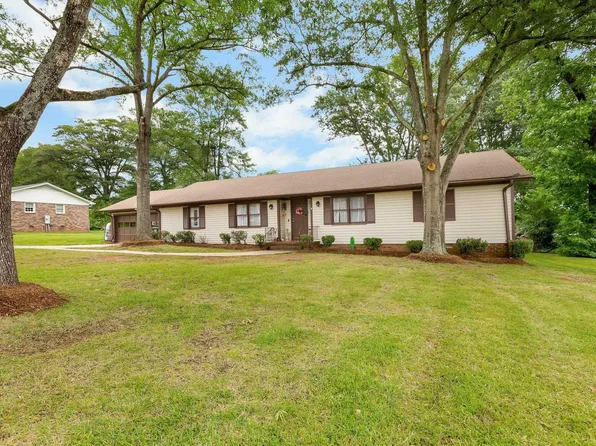 106 Lakemont Dr, Greer, SC 29651