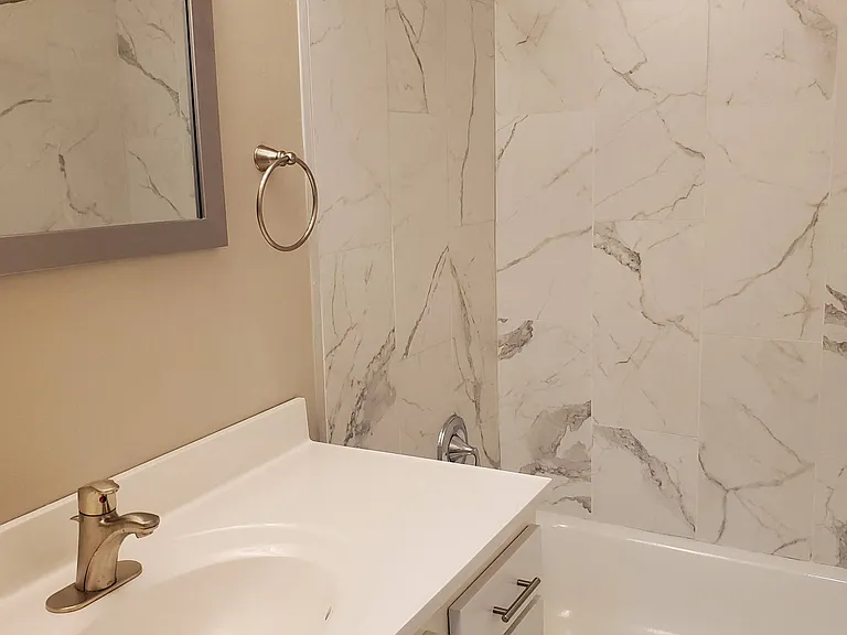 St. Francis Apartments — Photo 13