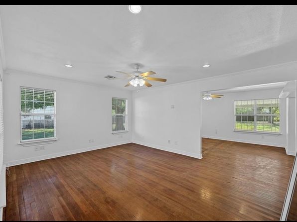 2732 Gurley Ave