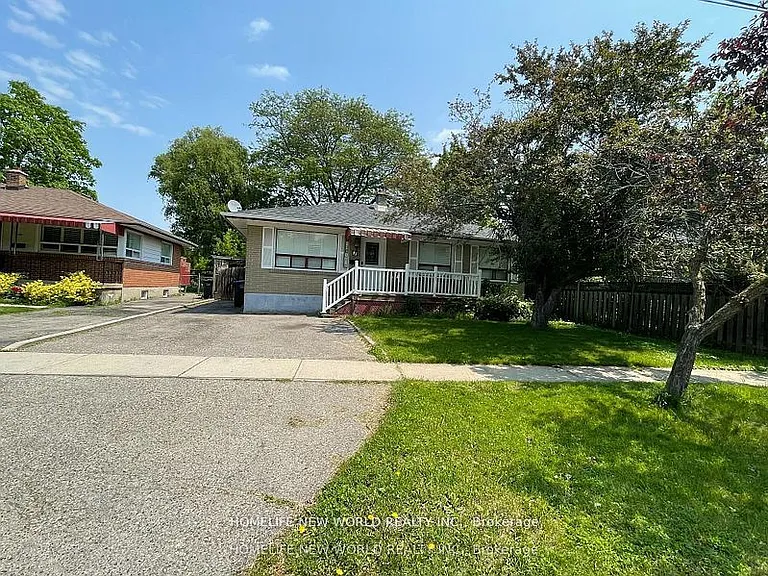 3 Erlesmere Ave — Photo 16