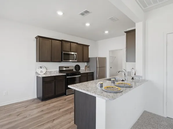 13522 Granite Park Rd, Ponder, TX 76259