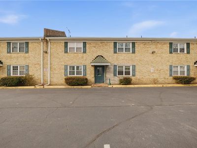 905 Leisure Sq APT 101, Virginia Beach, VA, 23451