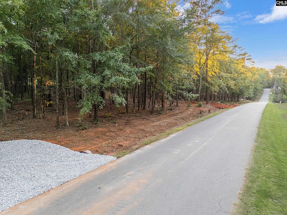 2nd image of 1 Davidson Rd