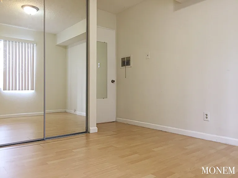 6025 Ernest Ave — Photo 9