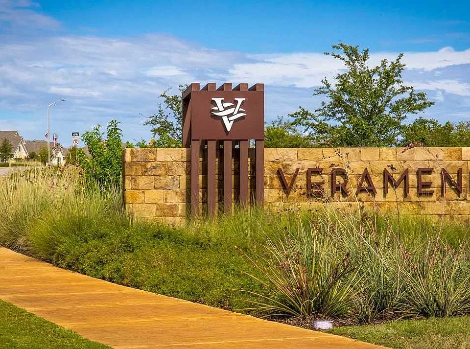 Veramendi 40ft. lots Front Phase 1 by Highland Homes in New