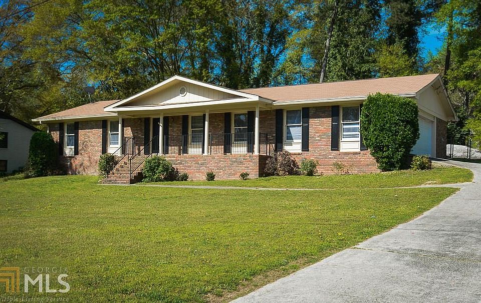 2nd image of 6847 Kingsboro Dr