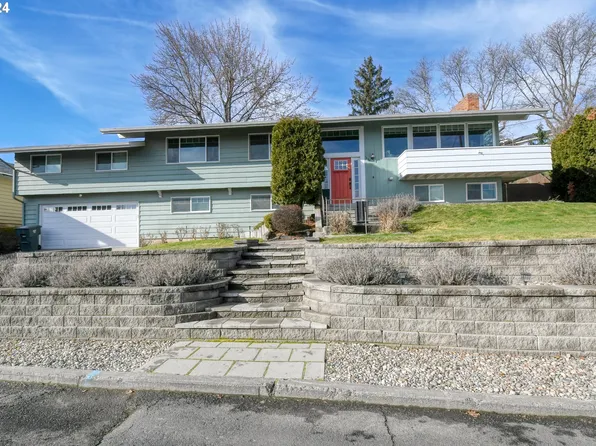 1233 NW Horn Ave, Pendleton, OR 97801