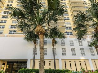 427 Golden Isles Dr APT 4D, Hallandale Beach, FL 33009