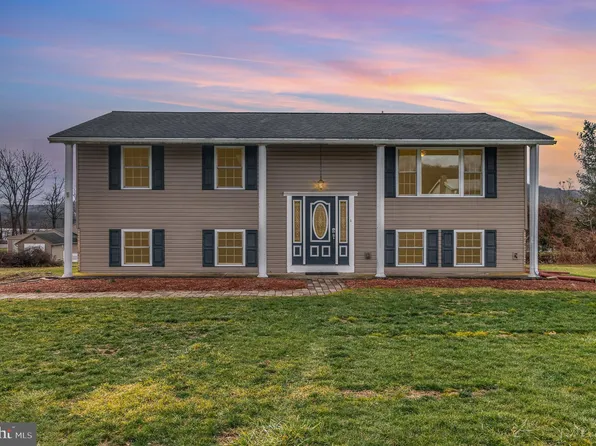 102 Pawnee Ln, Halifax, PA 17032