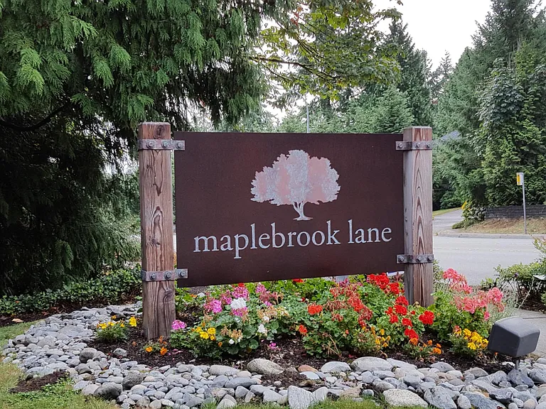 Maplebrook Lane subdivision off of NE 85th St/Redmond Way