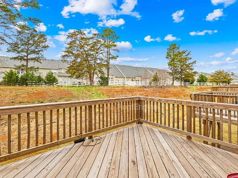 2620 Grantham Place Dr — Photo 11