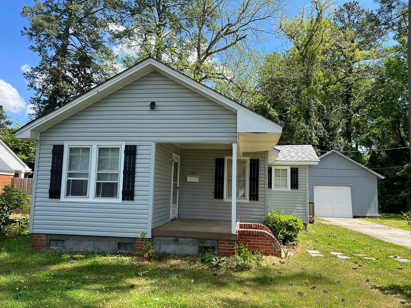 904 Raleigh Street — Photo 1