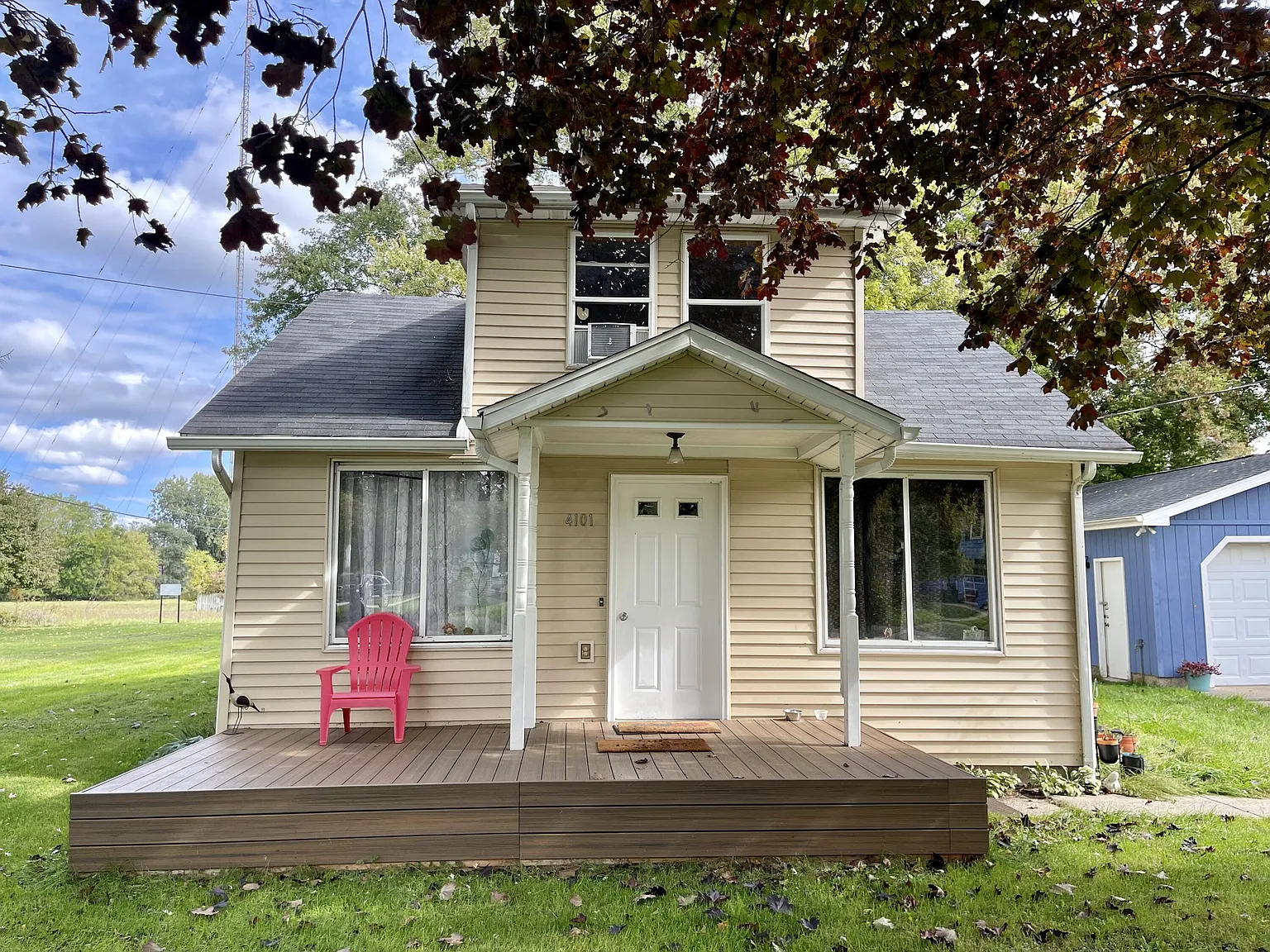 4101 Lowcroft Ave photo 1