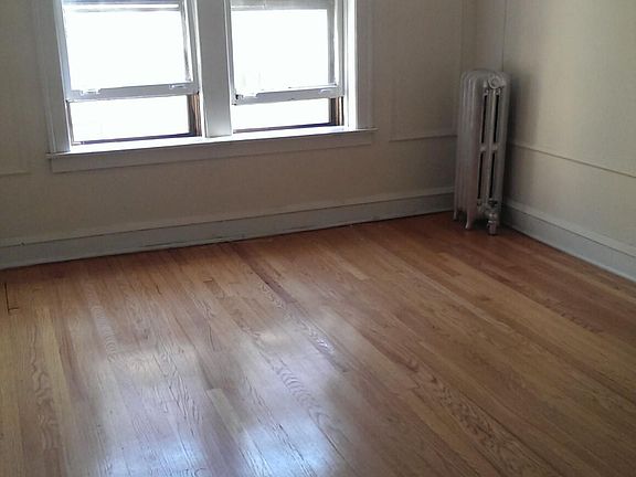 5th image of 1950 W Wilson Ave #2J