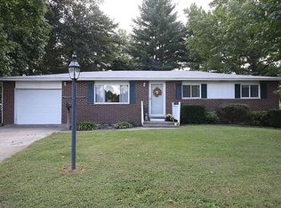 5201 Wickway Dr, Alton, IL 62002