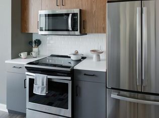 327 Grove St #2500, Jersey City, NJ 07302