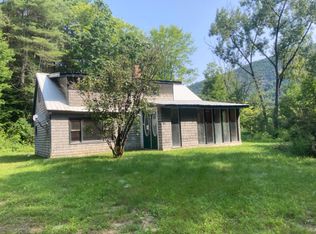 69 Tarbell Hill Rd, Perkinsville, VT 05151