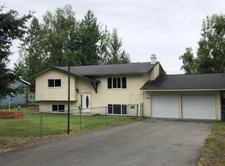 11508 Upper Sunny Cir, Eagle River, AK 99577