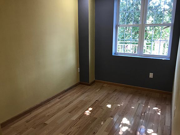 2nd image of 9730 116th St