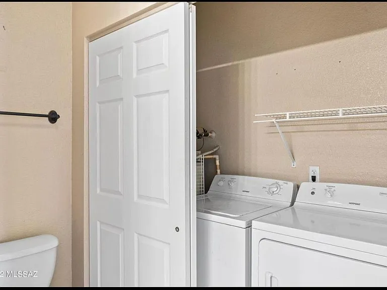 1500 E Pusch Wilderness Dr #15202 — Photo 17
