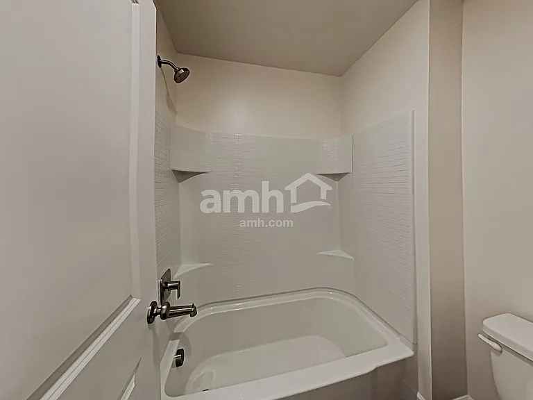4252 177th St E — Photo 14