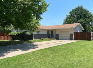 502 N Hunton Rd, El Dorado, KS 67042