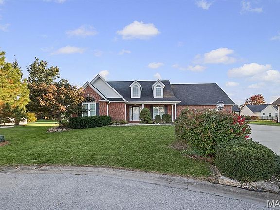 4th image of 1205 Rosewood Ct