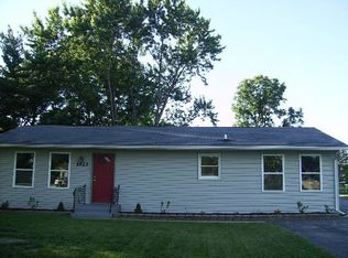 1422 Arvidson Dr, Machesney Park, IL 61115