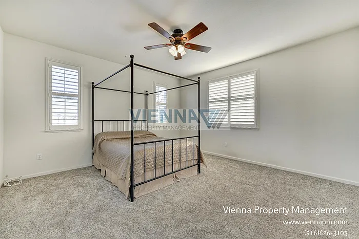 1003 Ferry Cir — Photo 22
