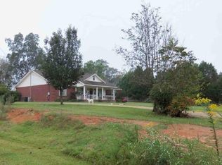 84 Dee Clark Rd, Dothan, AL 36305