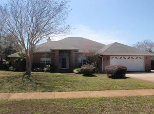 8 Indian Bayou Dr, Destin, FL 32541