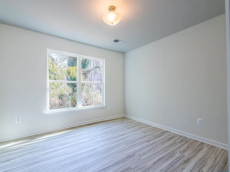 2308 Center Ave #C — Photo 14