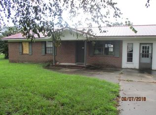 115 Trapper Trl, Blackshear, GA 31516