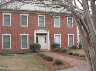 907 Morningside St #B8, Jackson, MS 39202