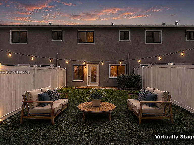 4825 Dillion St — Photo 59
