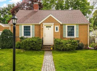 17 Parramatta Rd, Beverly, MA 01915