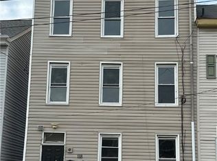1118 Goettman St, Pittsburgh, PA 15212