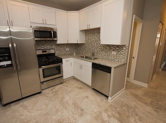 5th image of 1732 N Kimball Ave