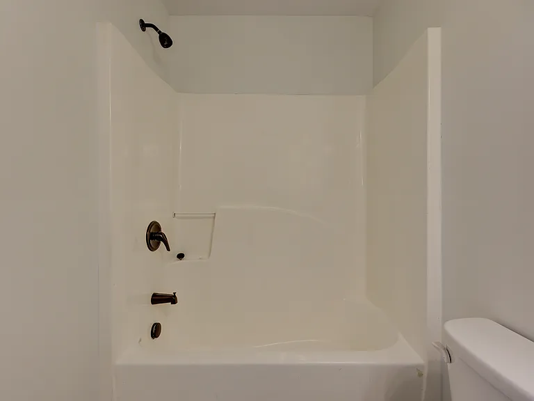 605 Summit Point #A — Photo 35