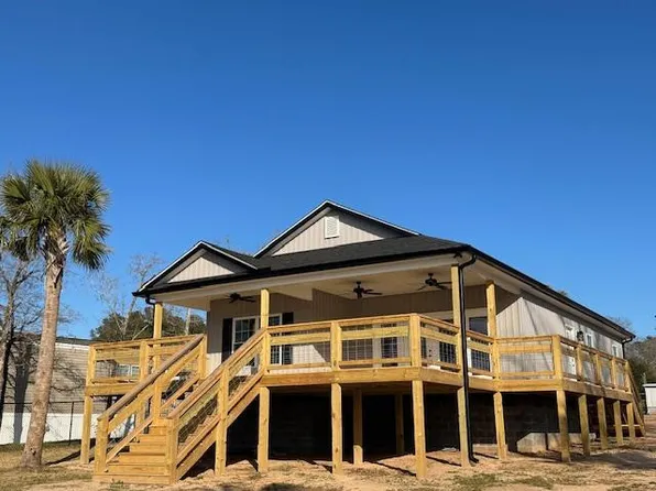 1029 Phillip St, Manning, SC 29102