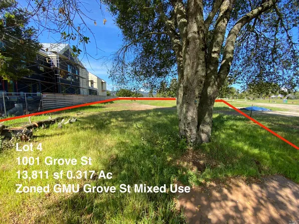 1001 Grove Street, Healdsburg, CA 95448